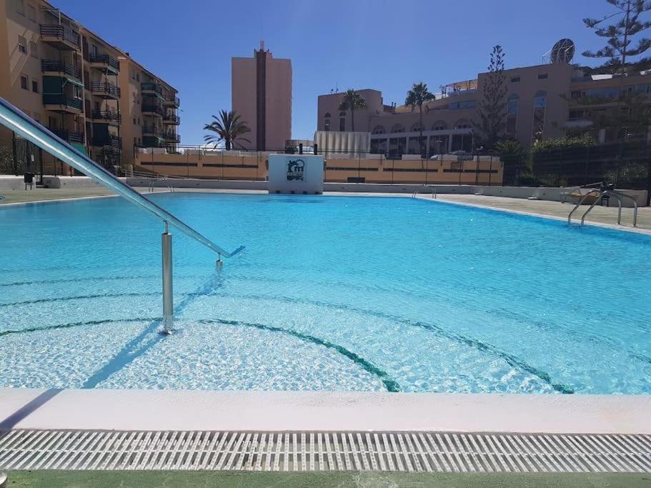 Sun Apartment - 3 Bedrooms, Priv Parking, Pool, Ac, Tv Channels, Fibre Net Los Cristianos  Dış mekan fotoğraf