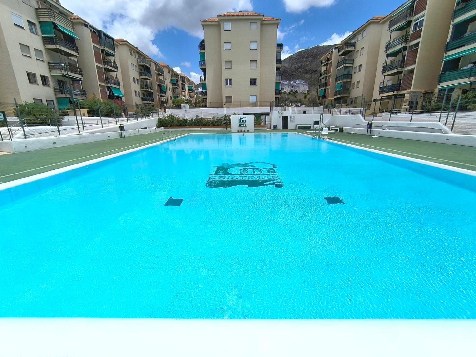 Sun Apartment - 3 Bedrooms, Priv Parking, Pool, Ac, Tv Channels, Fibre Net Los Cristianos  Dış mekan fotoğraf